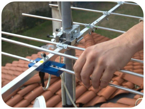 montaggio installazione antenna tv roma